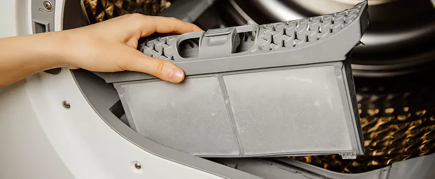 Signs Of A Clogged Dryer Lint Trap in Somerset, New Jersey